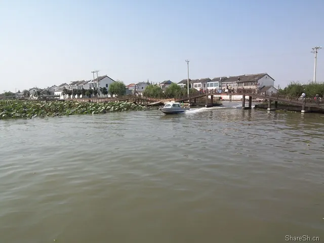 /travel/yangcheng-lake-crab-trip/assets/boxcnrTAP2T3Le8VlqBOLo4HJch.webp